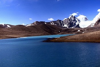 Hồ Gurudongmar ở bang Sikkim